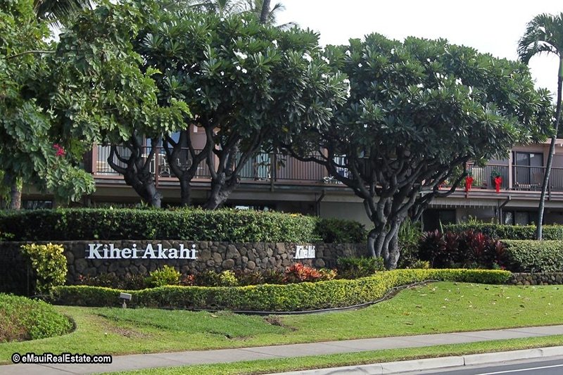 Exterior showing the A Building at Kihei Akahi